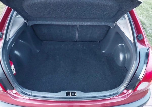 Toyota Corolla cena 11500 przebieg: 218000, rok produkcji 1998 z Alwernia małe 667